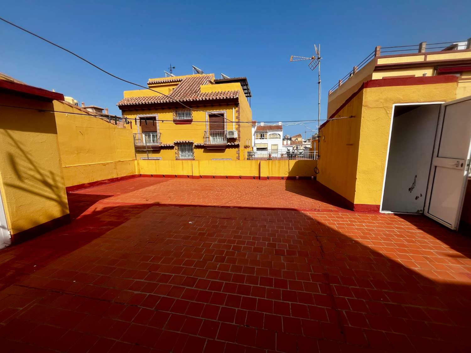 Venta piso en Las Lagunas de Mijas con 3 Habitaciones y Solarium con posibilidad de construir