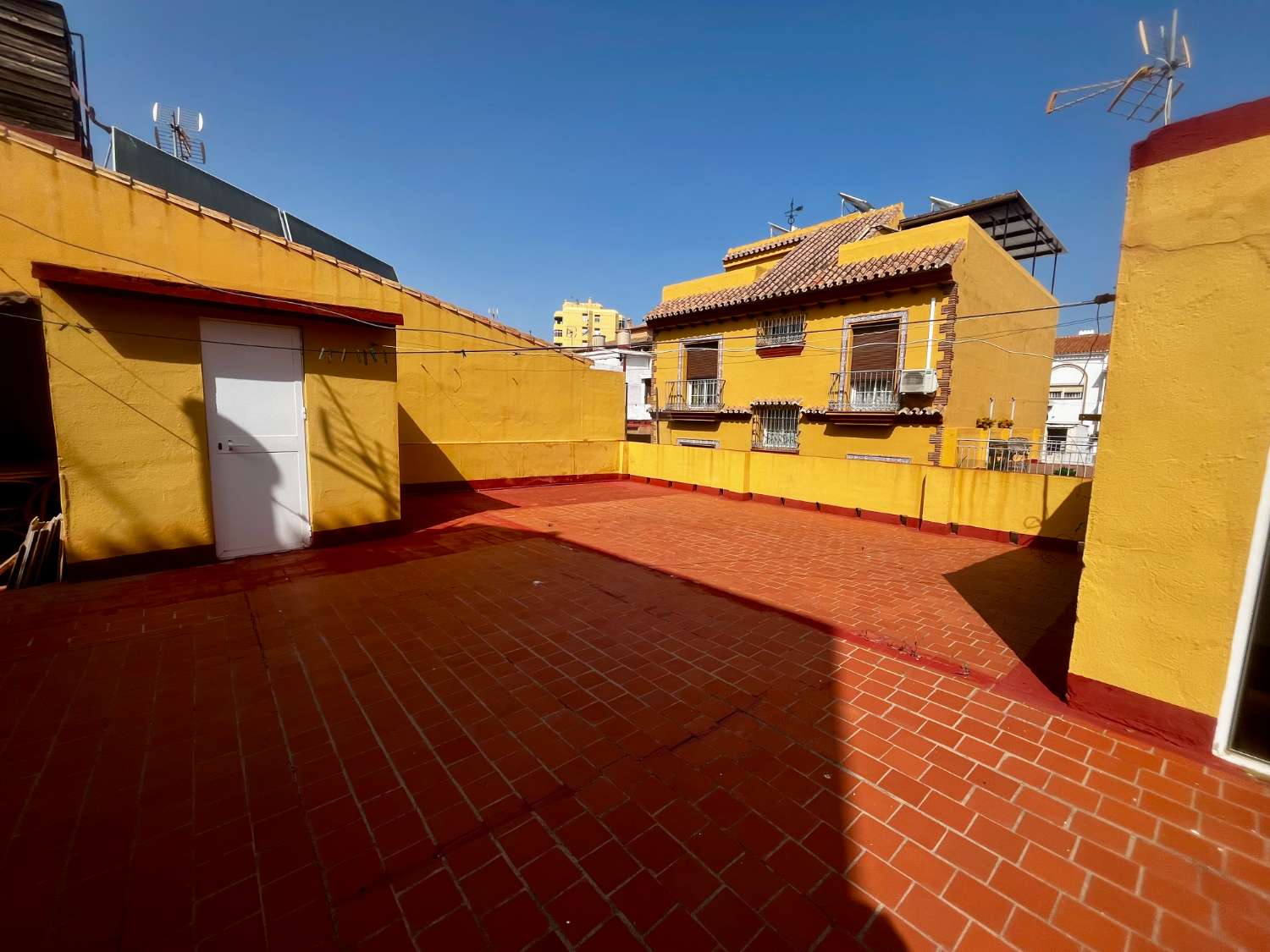 Venta piso en Las Lagunas de Mijas con 3 Habitaciones y Solarium con posibilidad de construir