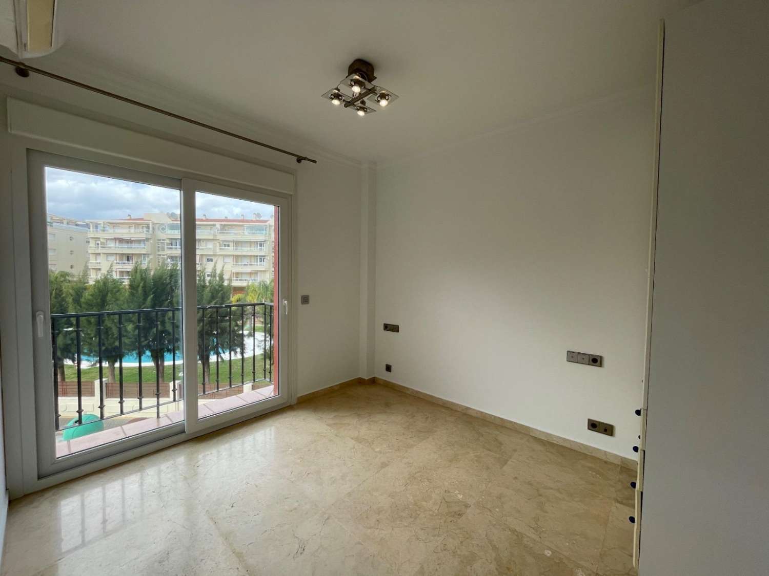 VENTA FANTASTICO ATICO-DUPLEX 3 DORMITORIOS EN MIJAS GOLF