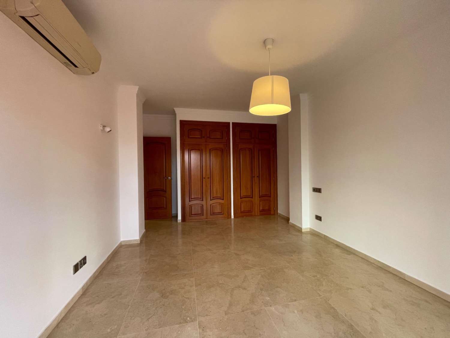 VENTA FANTASTICO ATICO-DUPLEX 3 DORMITORIOS EN MIJAS GOLF
