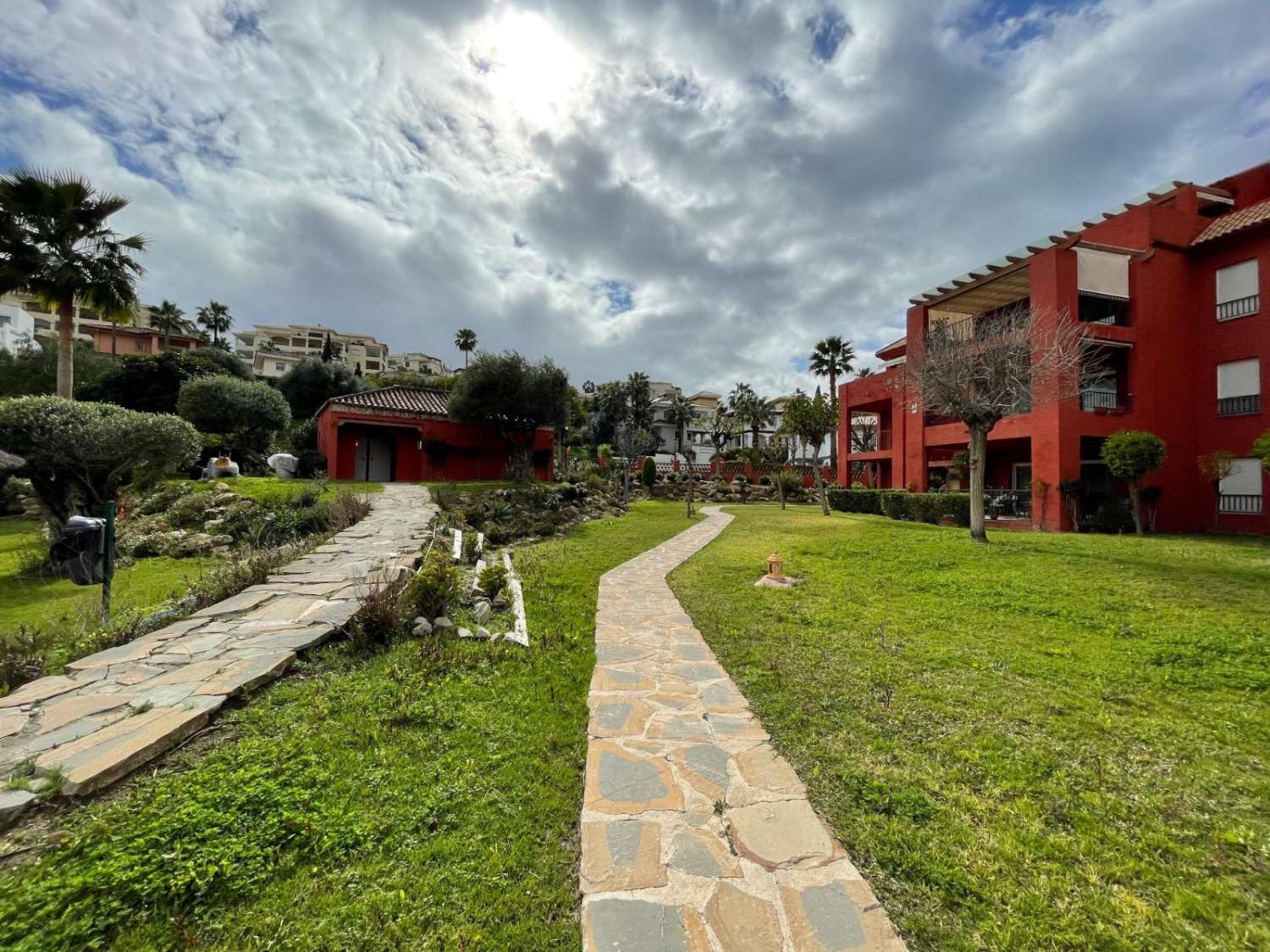 VENTA FANTASTICO ATICO-DUPLEX 3 DORMITORIOS EN MIJAS GOLF
