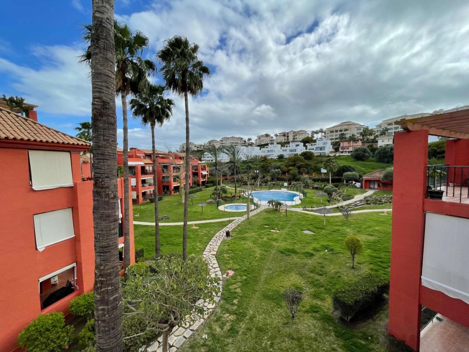 VENTA FANTASTICO ATICO-DUPLEX 3 DORMITORIOS EN MIJAS GOLF