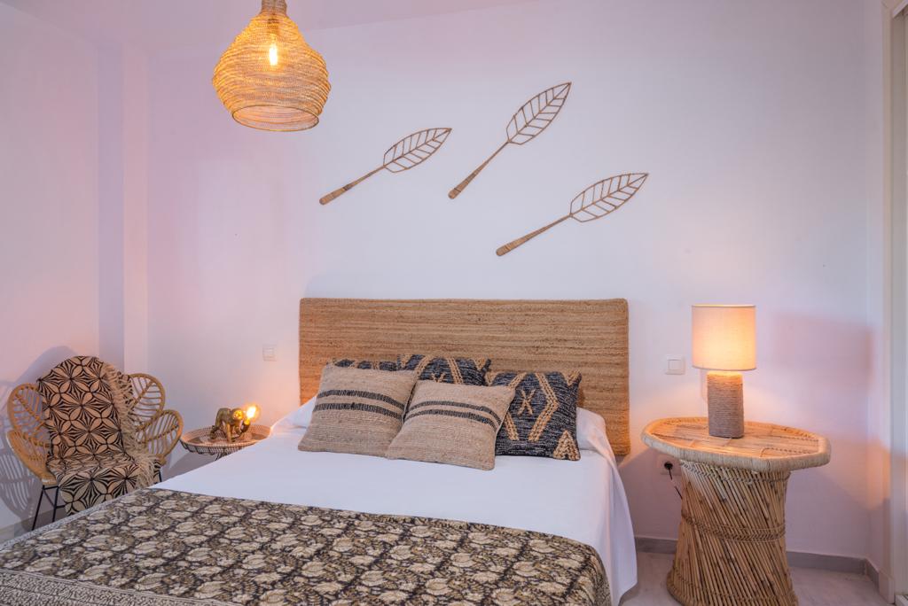 ALQUILER DE LARGA TEMPORADA - RESERVA DE MARBELLA - 2 D - BAJO CON JARDIN