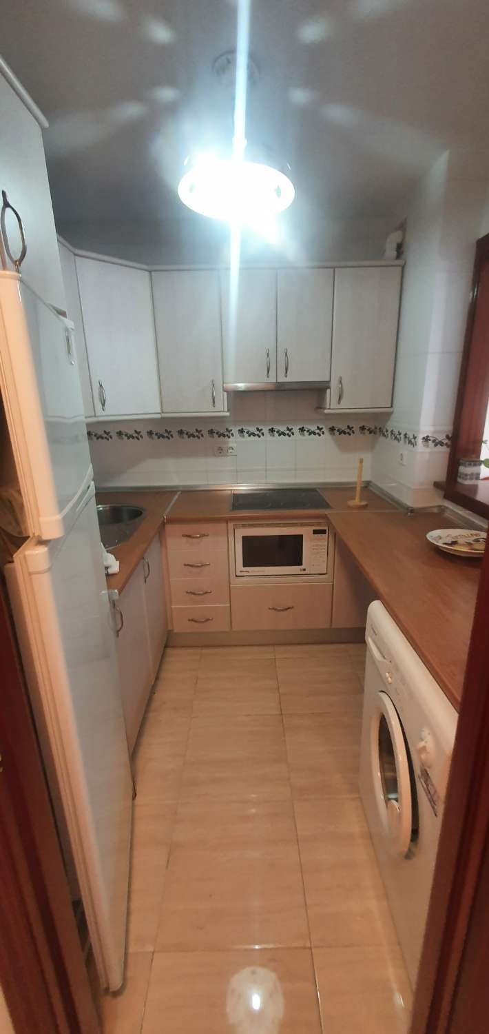 VENTA PISO CENTRICO EN FUENGIROLA