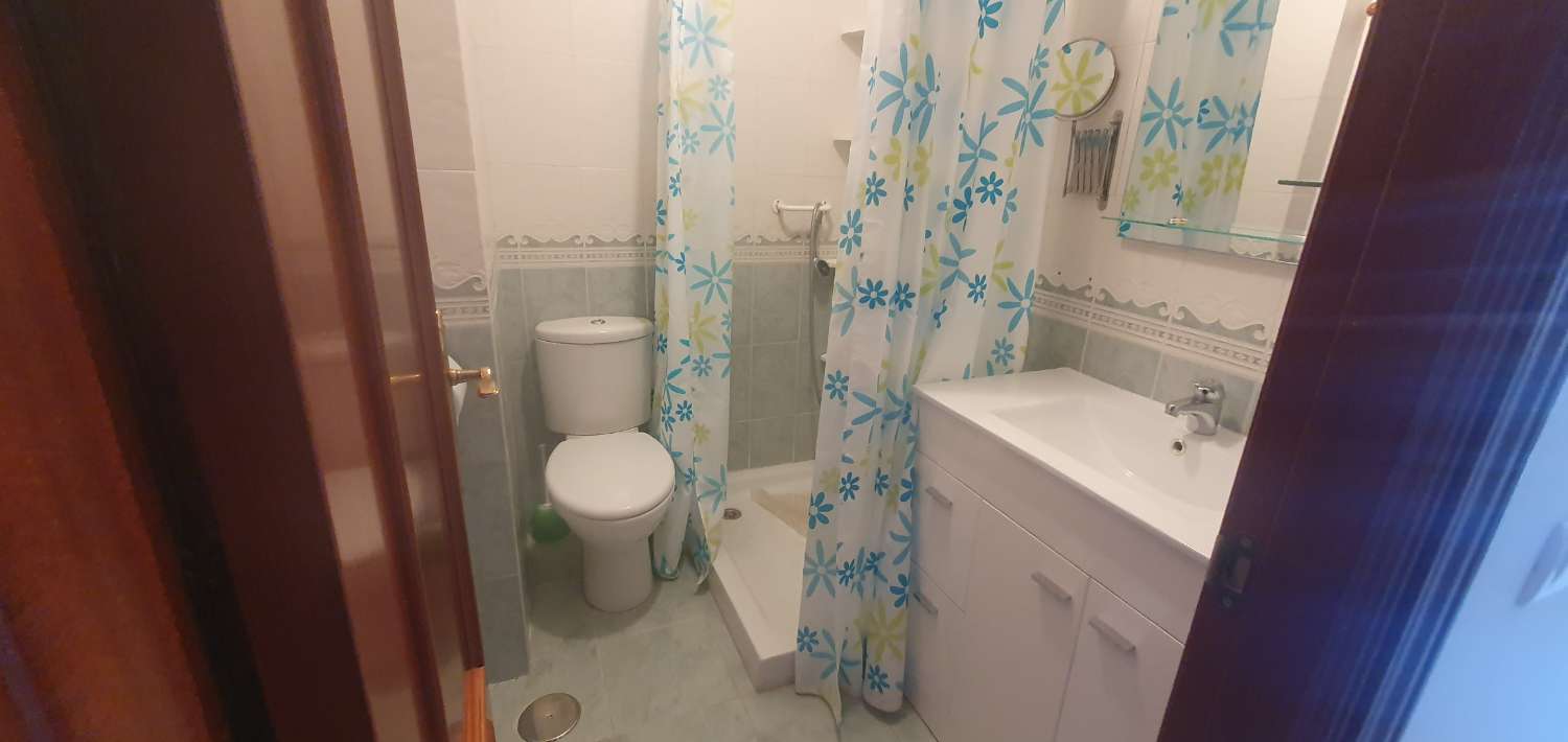 VENTA PISO CENTRICO EN FUENGIROLA