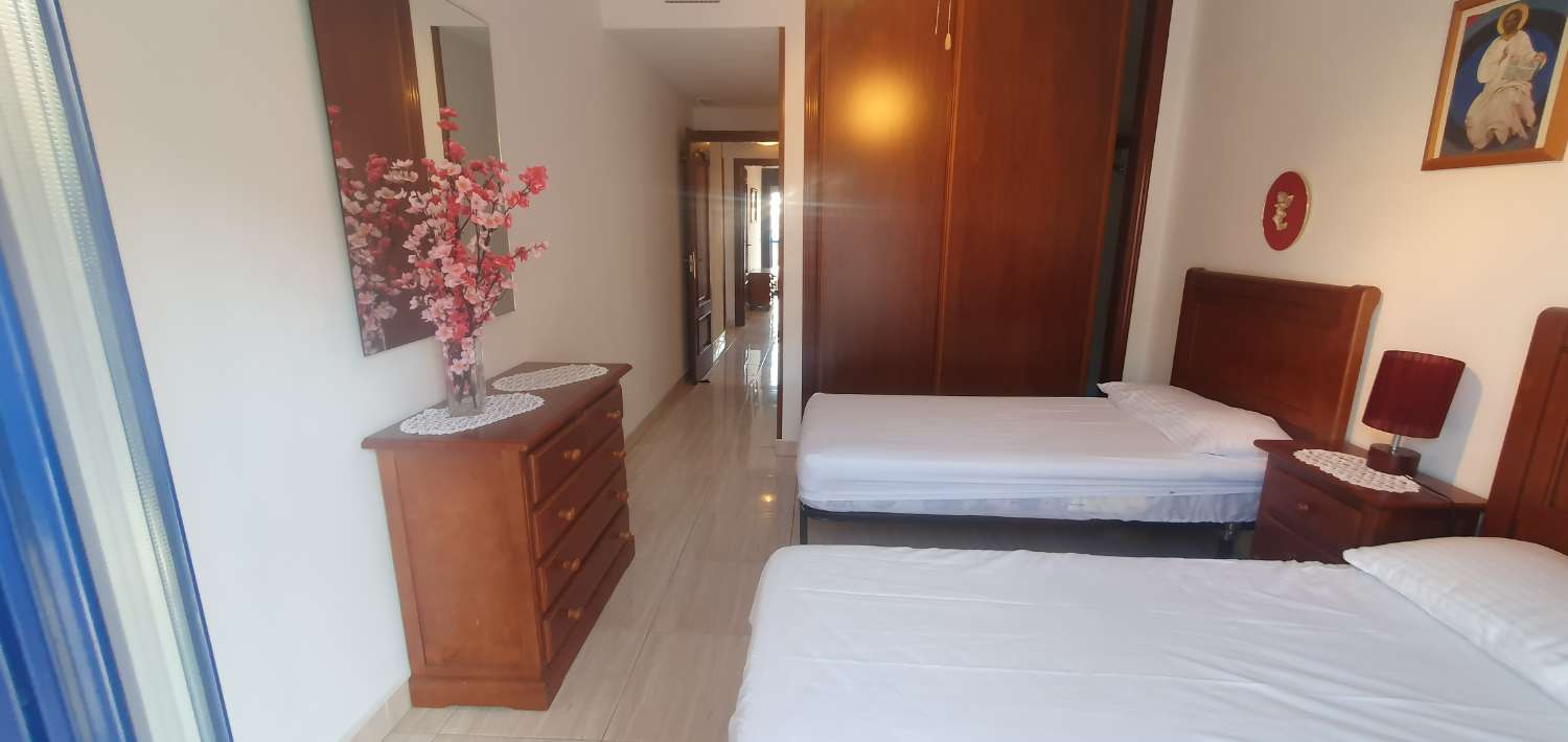 VENTA PISO CENTRICO EN FUENGIROLA