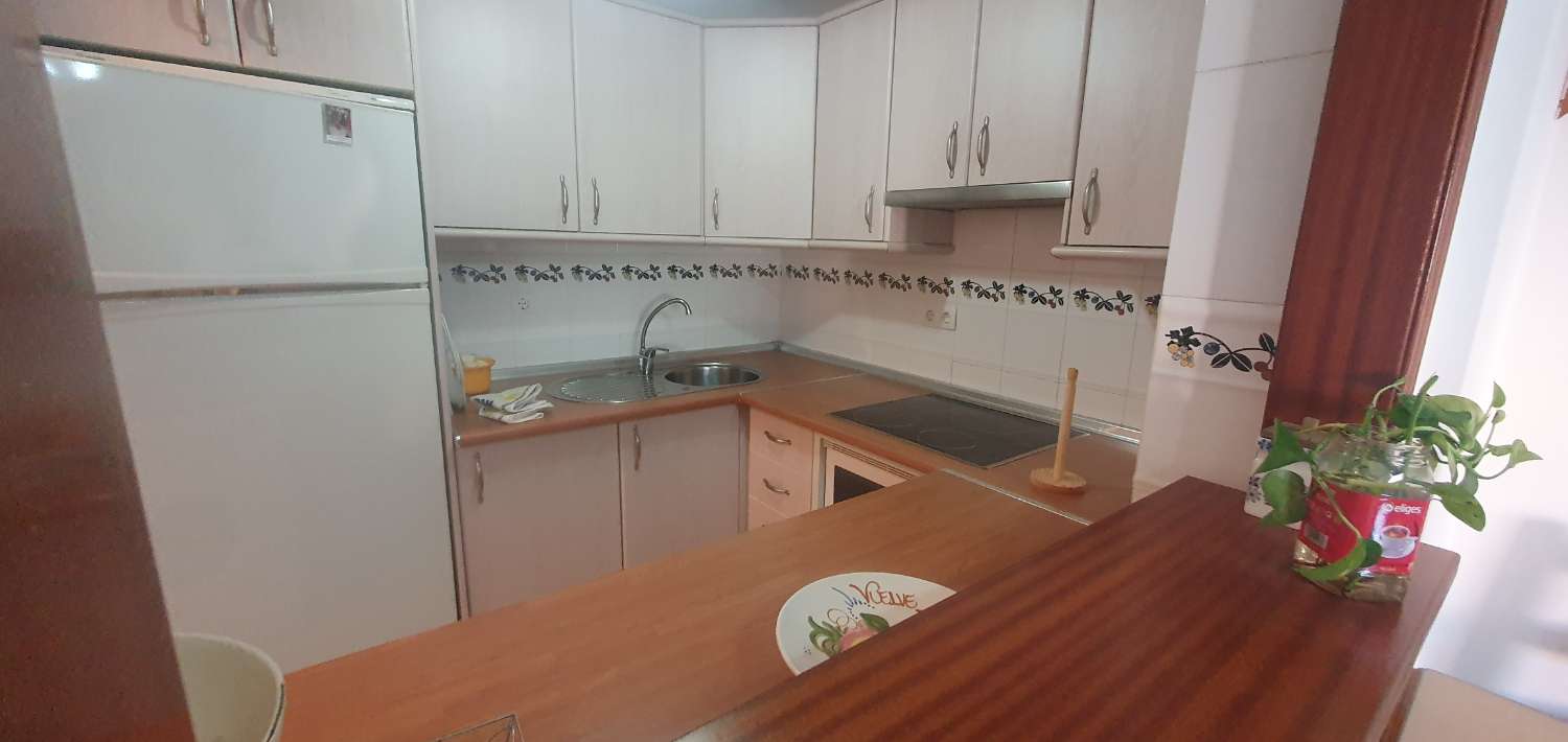 VENTA PISO CENTRICO EN FUENGIROLA